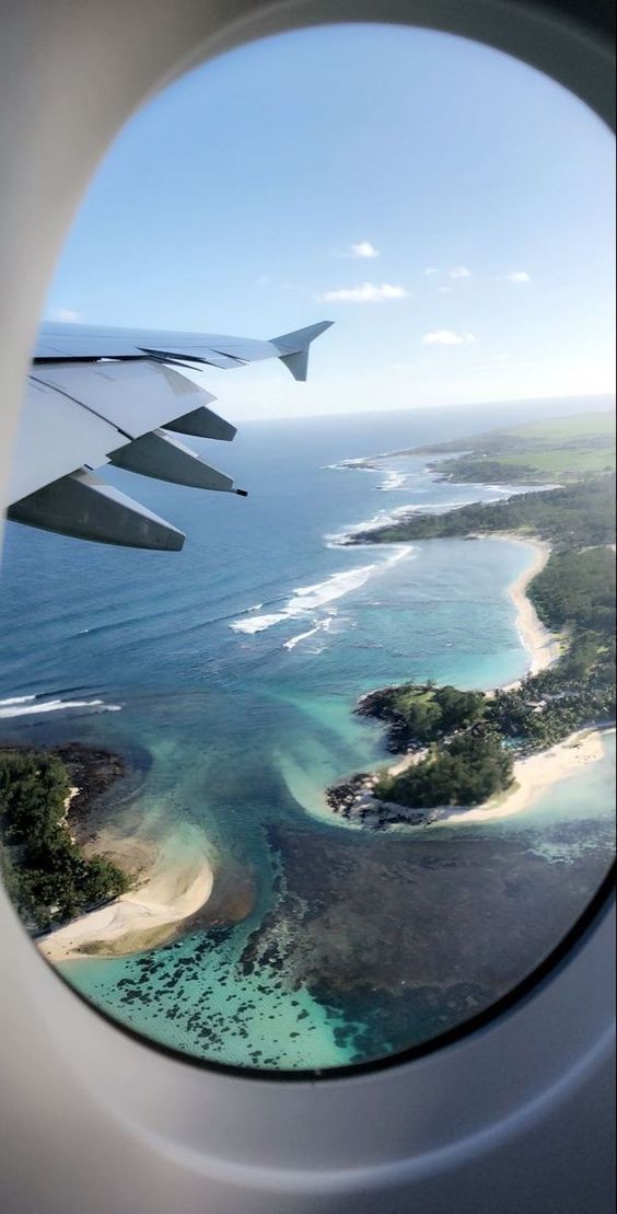 Travel for Less in 2025: How to Find the Best Flight, Hotel & Activity Deals